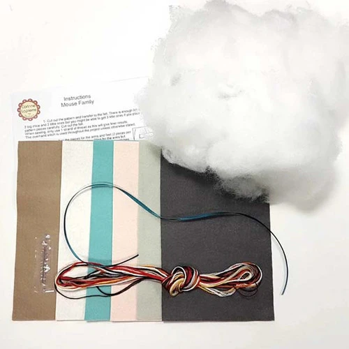 Mouse Family Felt Craft Kit 2 Mouse Family Felt Craft Kit - Image 2