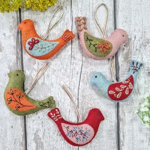 Folk Birds Felt Craft Kit 1 Folk Birds Felt Craft Kit
