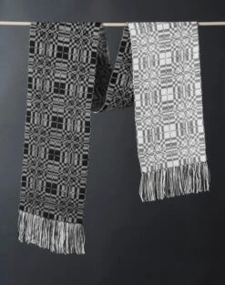 DJE Weave Long And Prosper Scarf Kit